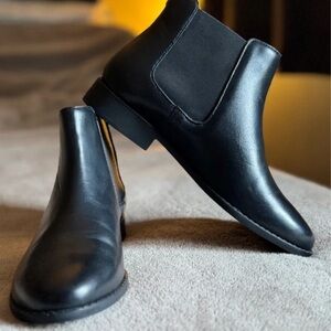 Ravel Classic Black Leather Boots